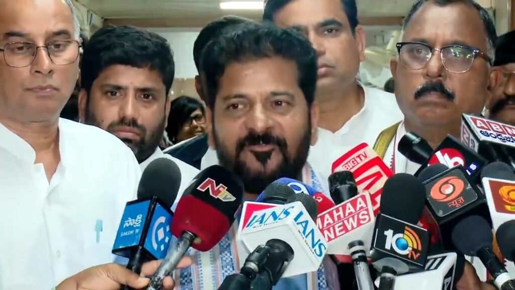 ప్ర‌శ్న ప‌త్రాల లీకేజీల‌కు కారణమైనవారిని కఠినంగా శిక్షించాల‌ని