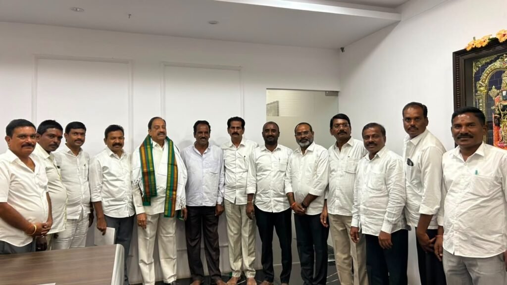 మంత్రి తుమ్మలను కలిసిన పీఏసీఎస్‌ చైర్మన్లు