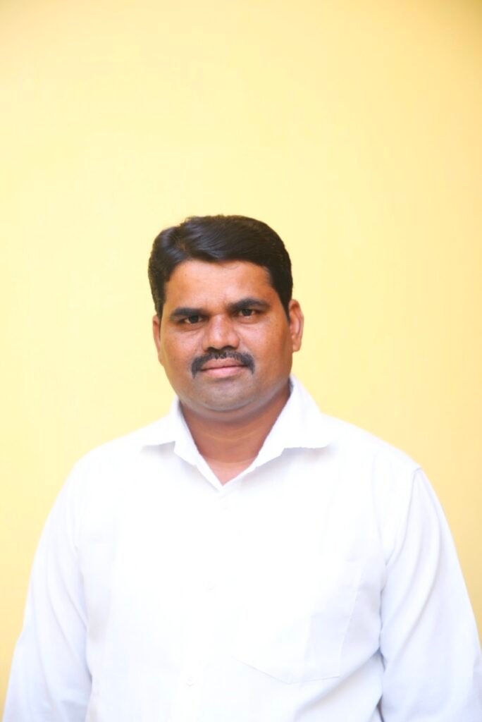 చట్టసభల్లో కళాకారులకు వాటా కావాలి.. పాటకు గౌరవం దక్కాలి