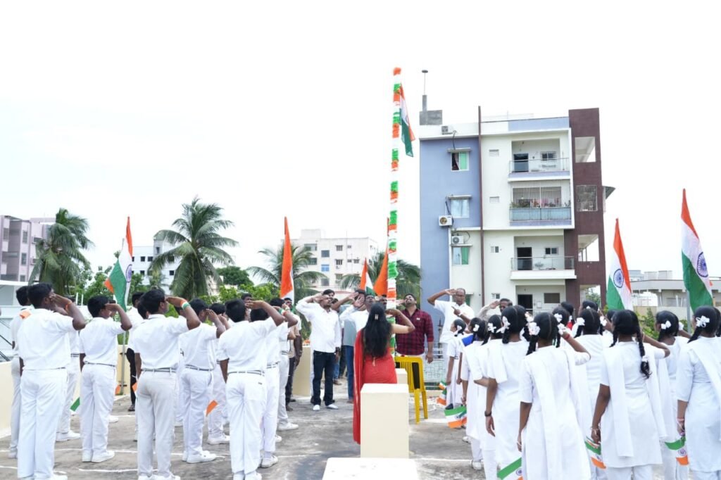ఎంపీ క్యాంపు కార్యాలయంలో ఘనంగా స్వాతంత్ర్య దినోత్సవ వేడుకలు.