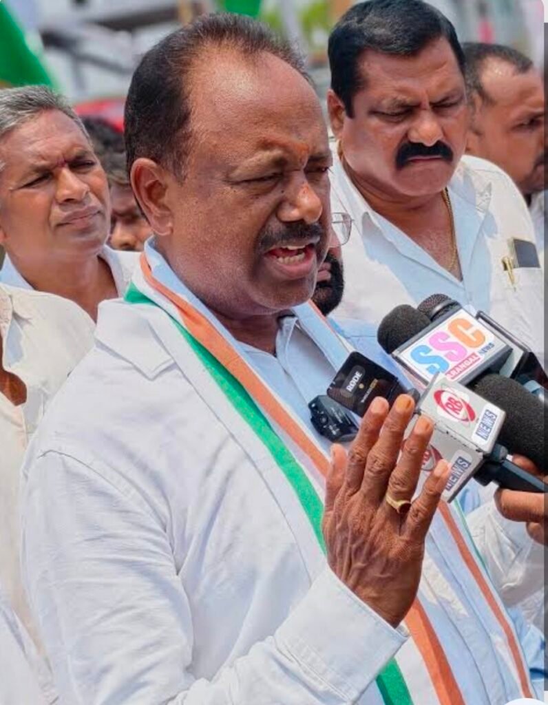 రైతులకు ఎలాంటి ఇబ్బందులు కలగకుండా, భూ సర్వే ప్రక్రియను పూర్తిగా పారదర్శకంగా