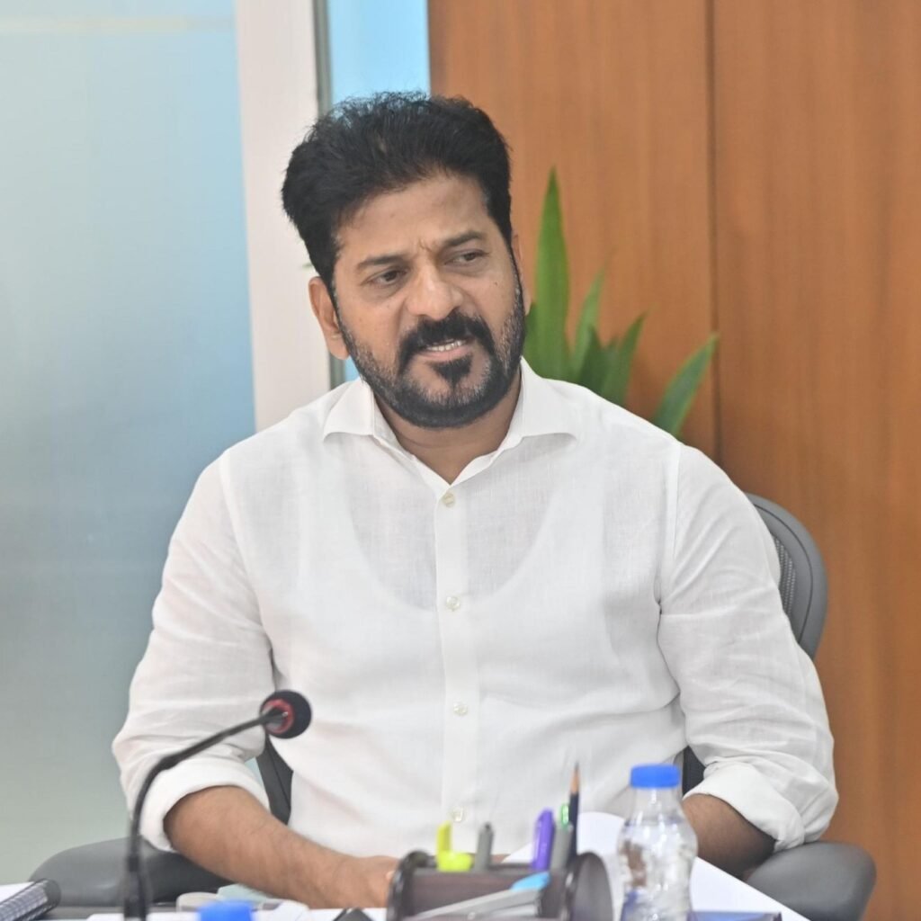 మలిదశ ఉద్యమంలో అంకితభావంతో సేవలందించిన