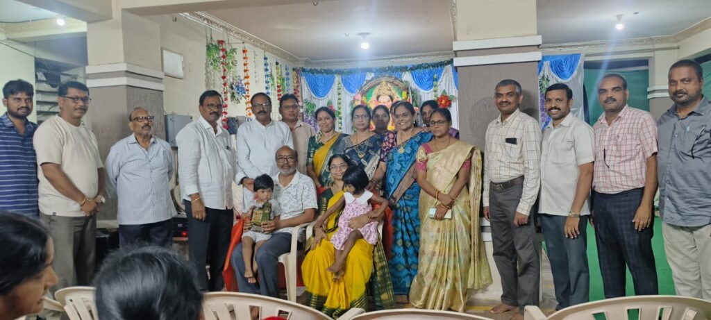 మట్టి విగ్రహాల ప్రోత్సాహానికి ట్రైసిటీ అపార్ట్మెంట్ అసోసియేషన్ ప్రత్యేక కార్యక్రమం