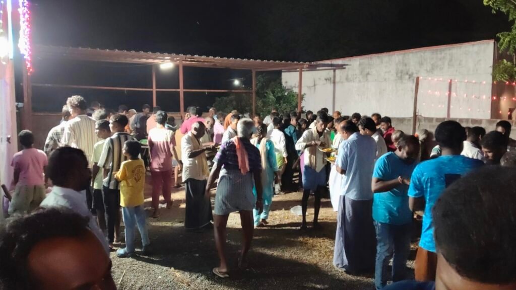 సిద్ధి వినాయక ఆశీస్సులతో అన్నదాన కార్యక్రమం