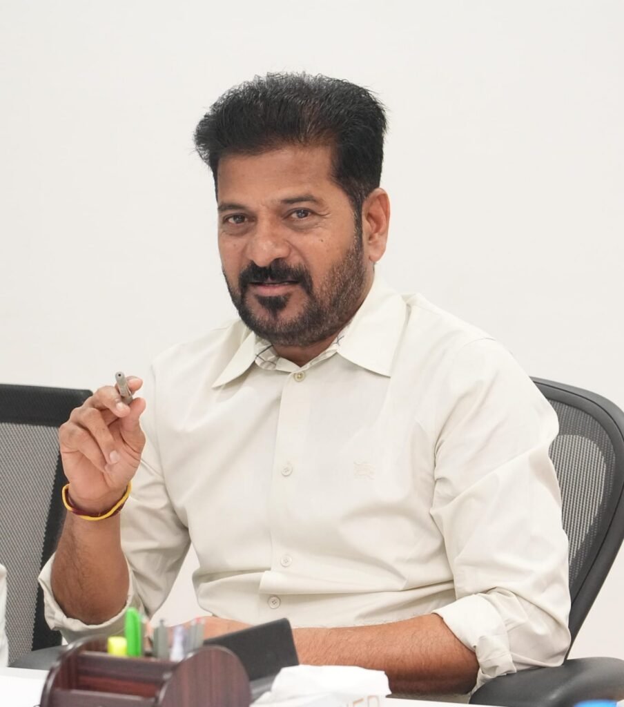 45 ఎకరాల భూమిని తేల్చేందుకు ఎర్రవల్లి, శివారు
