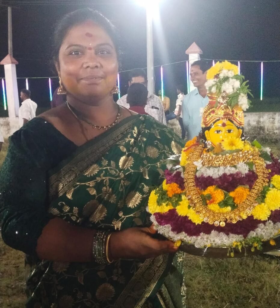 ఆడపడుచులందరికీ ఎంగిలిపూల బతుకమ్మ శుభాకాంక్షలు