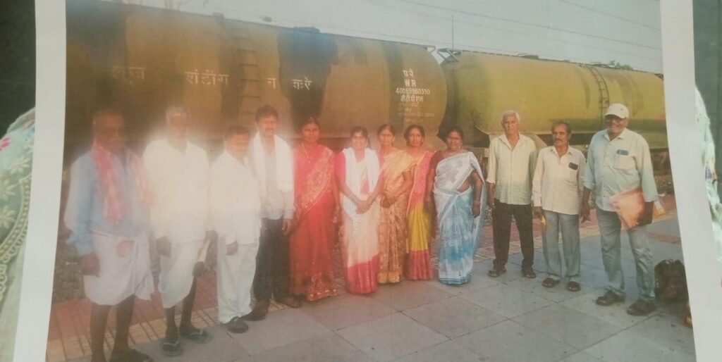 439 సర్వే నంబర్ భూమిలో పెట్రోల్ బంక్ ఏర్పాటును నిలిపివేయాలి