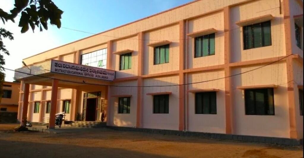 ఆదిలాబాద్ డీఈవో జారీ