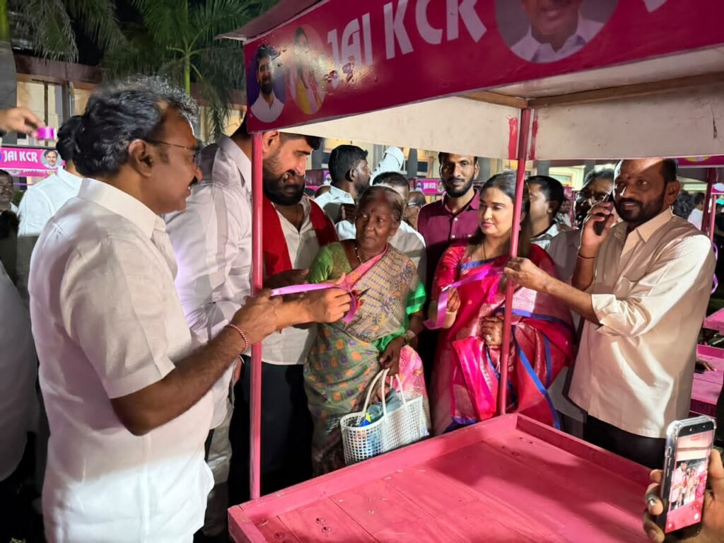 జన్మదినం సందర్భంగా పేదలకు అండగా